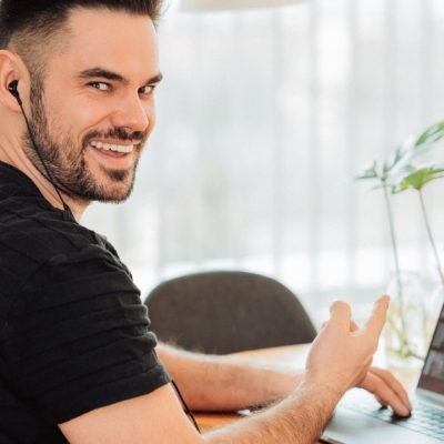 How to design a simple, yet unique and memorable brand identity